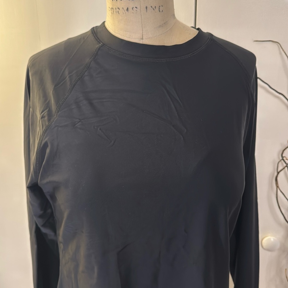 Black long sleeve swim shirt with built in bra - Picture 2 of 6